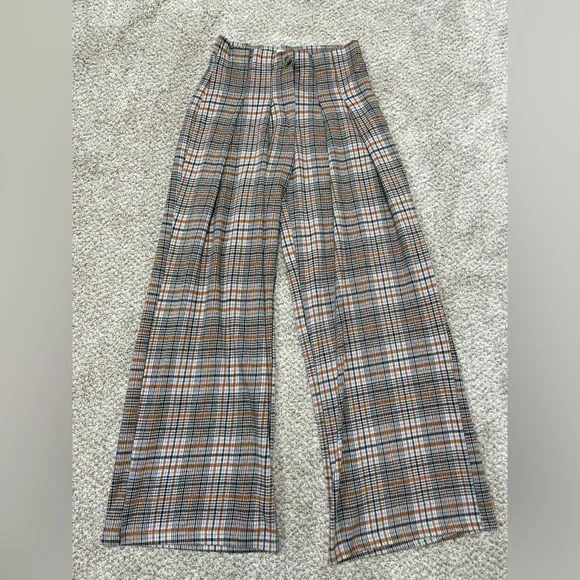 Anthropologie Maeve Checkered Pleated Wide Leg Trousers in Brown and Black - Picture 5 of 12